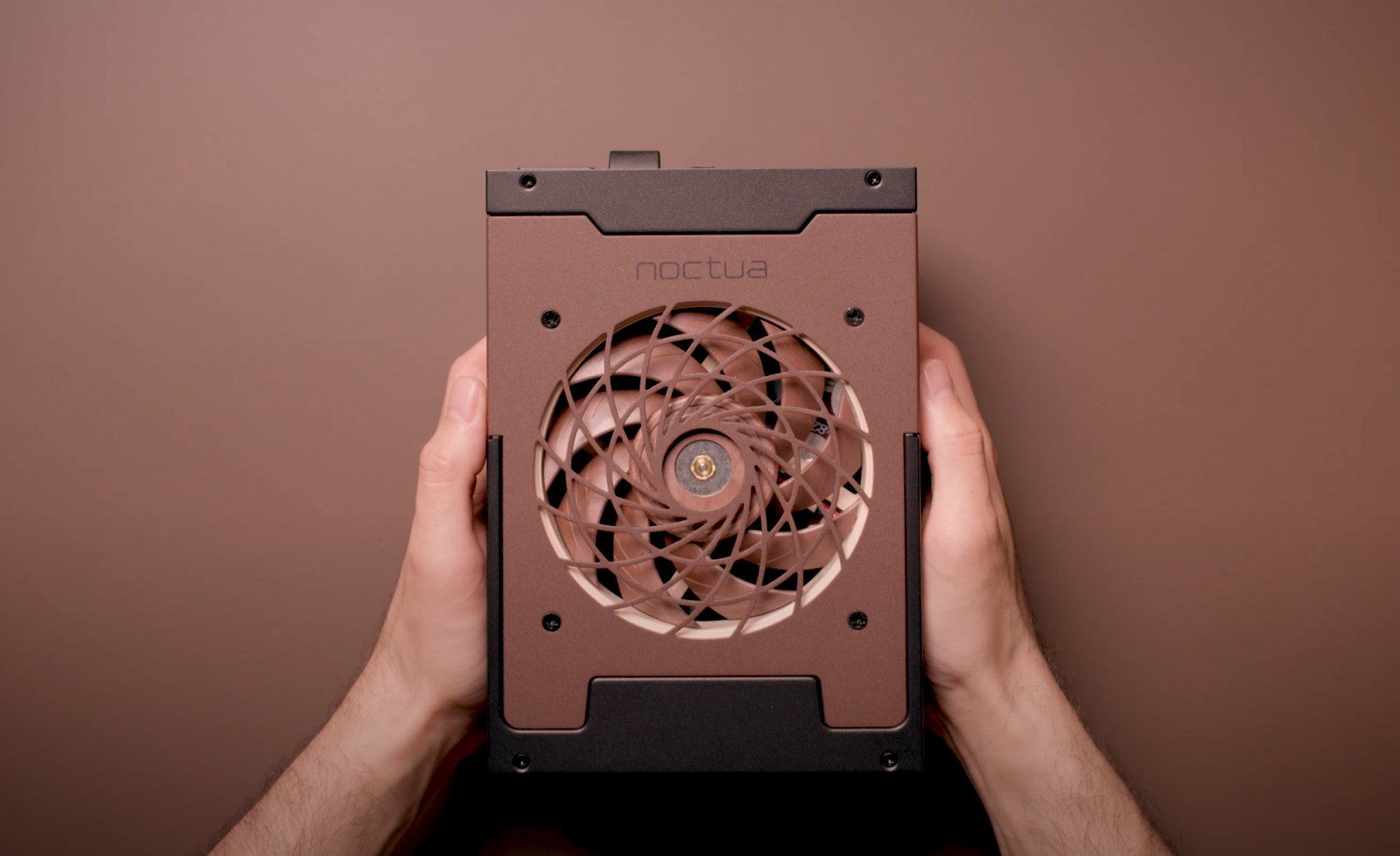 Certificaciones PRIME TX-1600 Noctua Edition