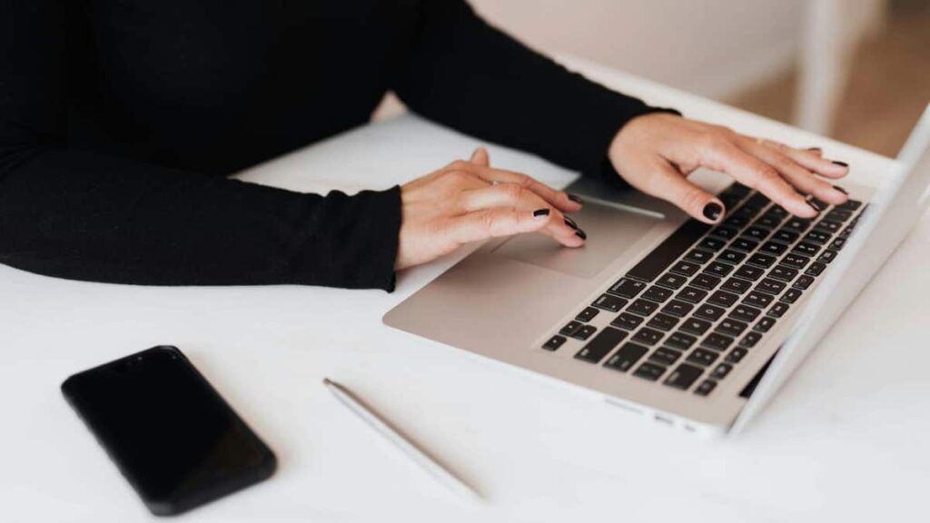 engaño impulsado por ia malware macos-0