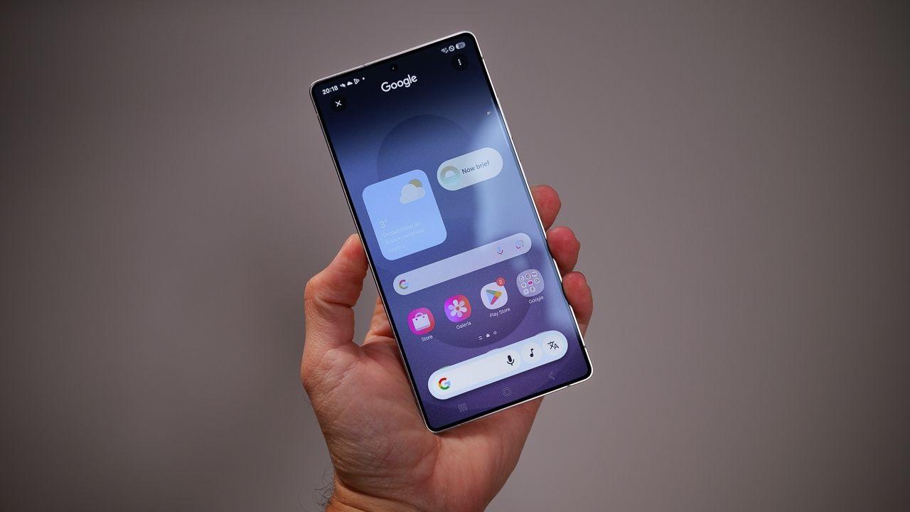 Smartphones compatibles con One UI 7