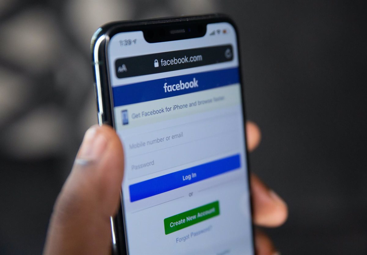 Meta recuperación de cuentas con reconocimiento facial