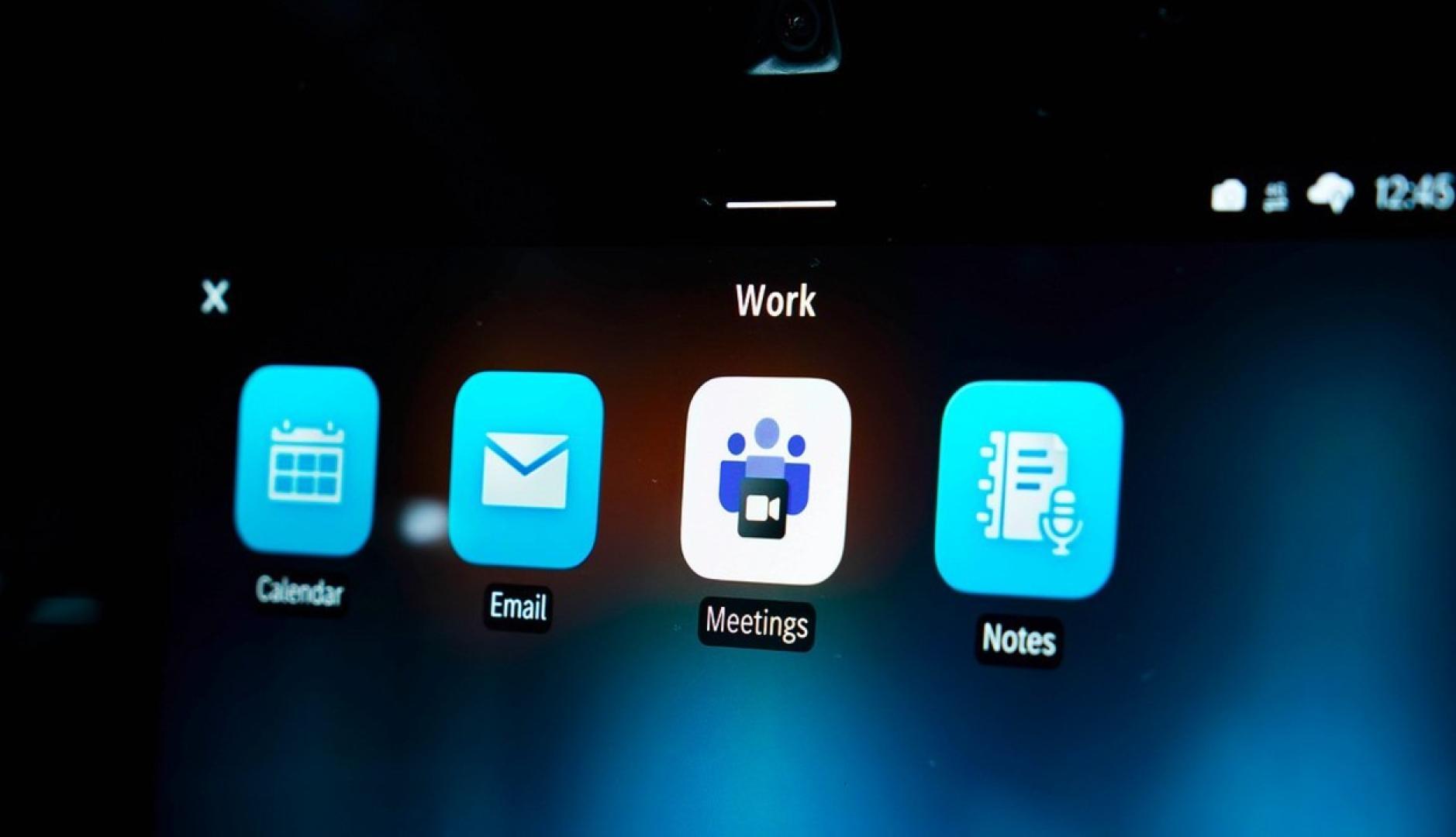 Mercedes-Benz integra Microsoft Teams en el coche