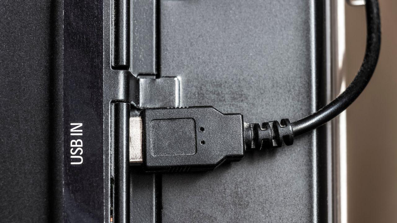 grabación y ampliación de memoria con puerto USB en smart TV