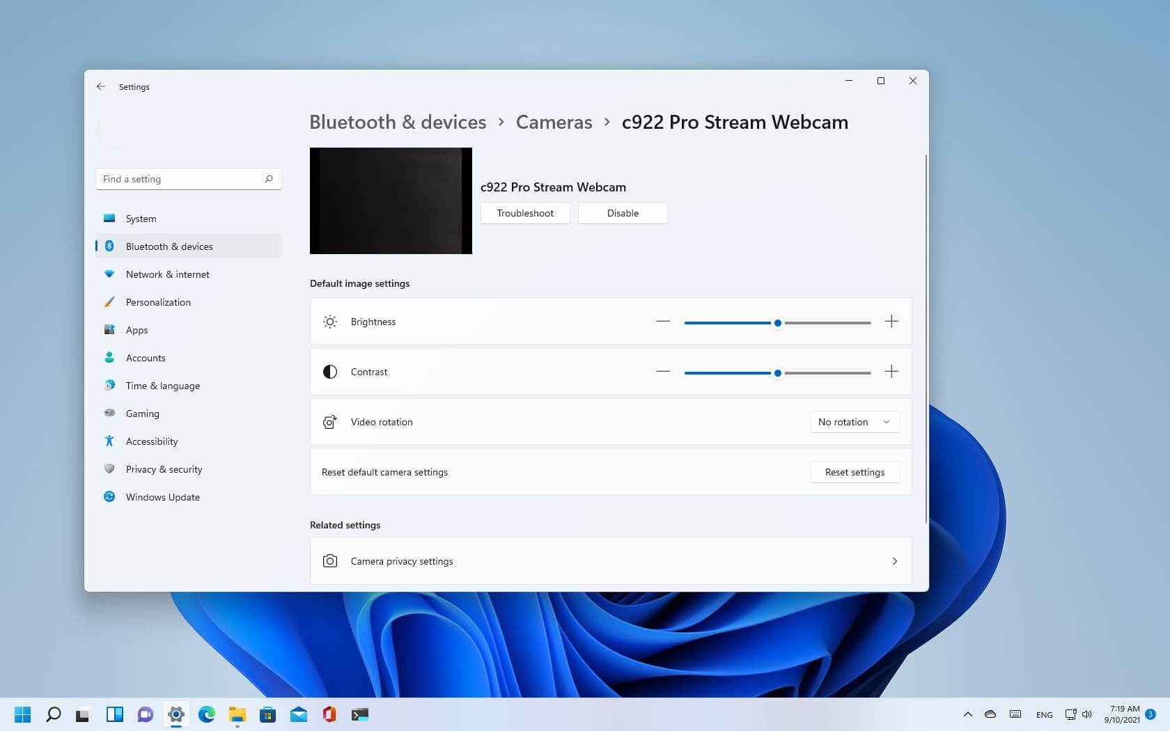 webcam windows 11