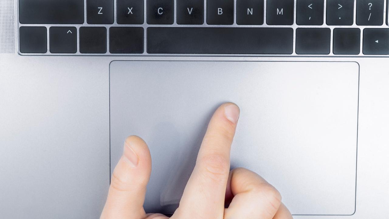 Reparar el touchpad desde el Administrador de dispositivos