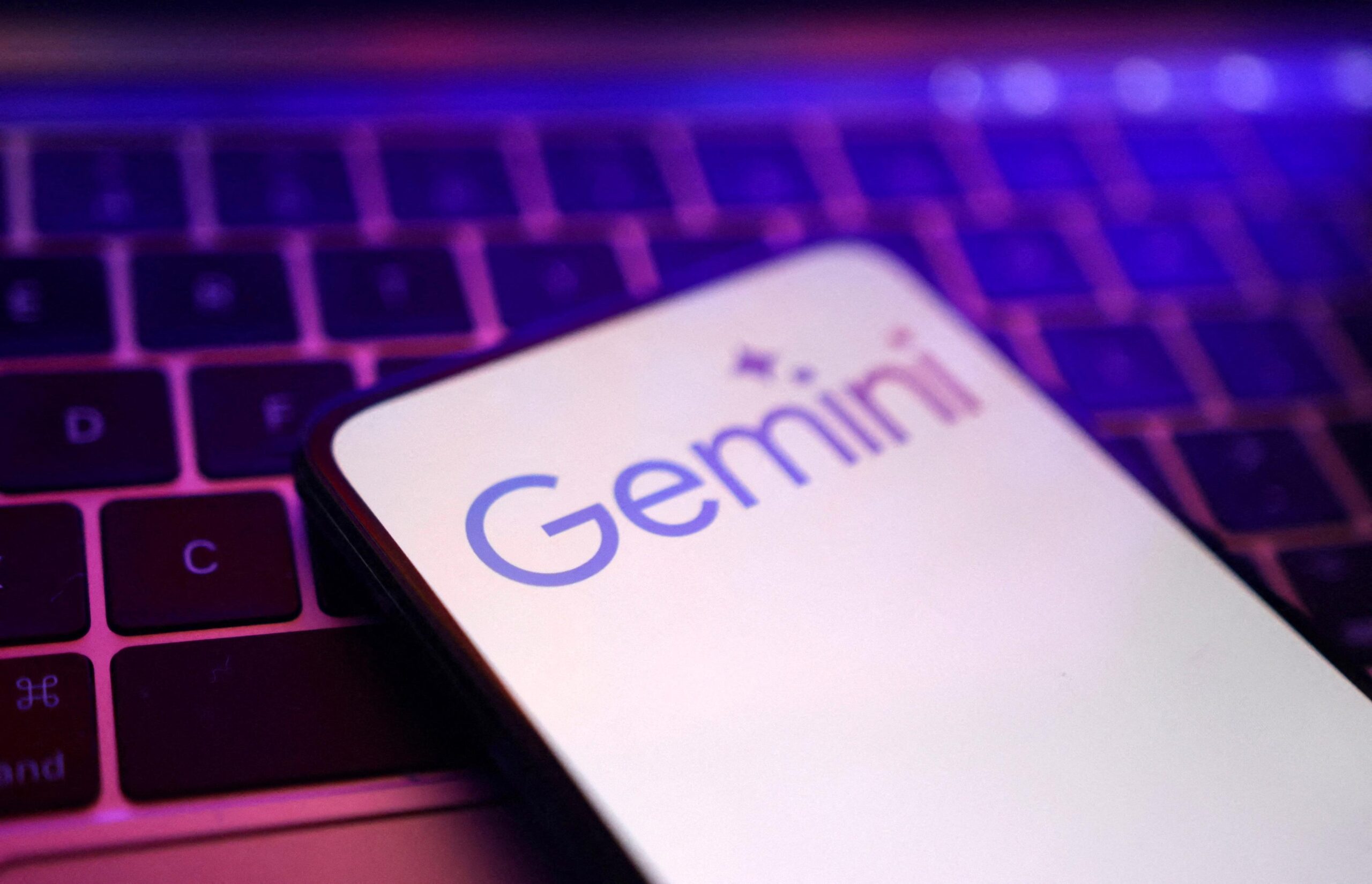 Diferencias entre ChatGPT y Gemini para recordatorios