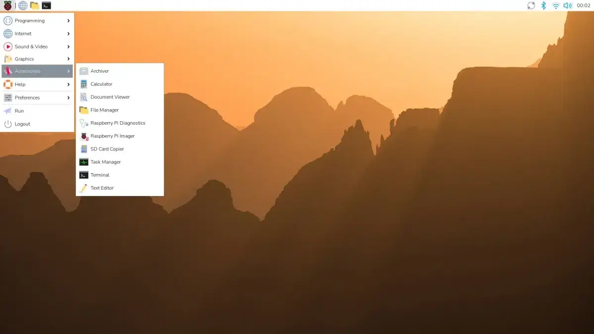 Raspberry Pi OS Trixie basado en Debian 13