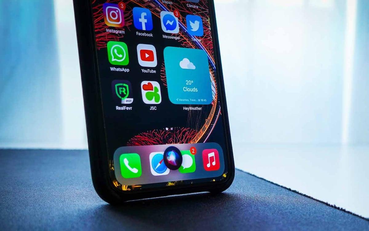 Apple Veritas y nueva Siri
