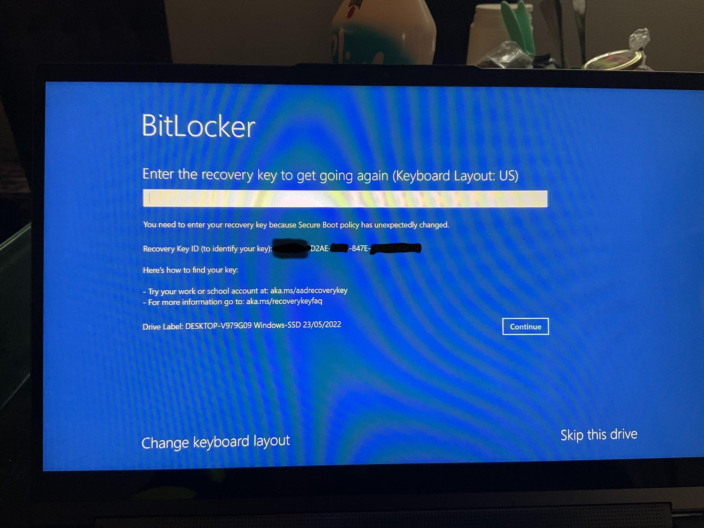Causas y soluciones del bucle de BitLocker