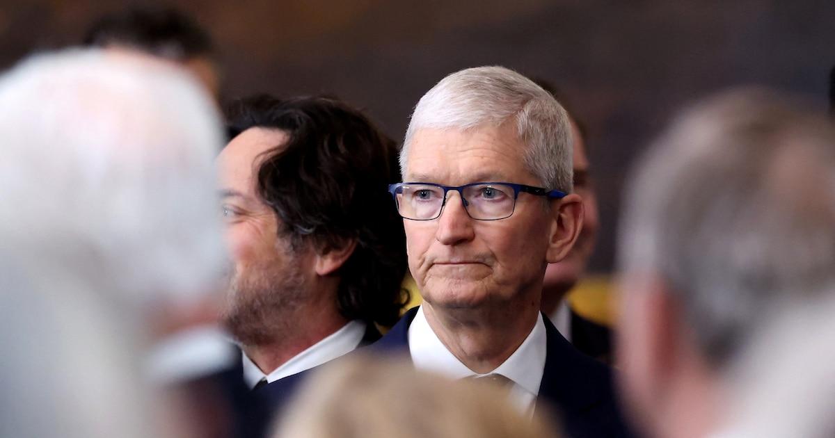 Primer empleo de Tim Cook