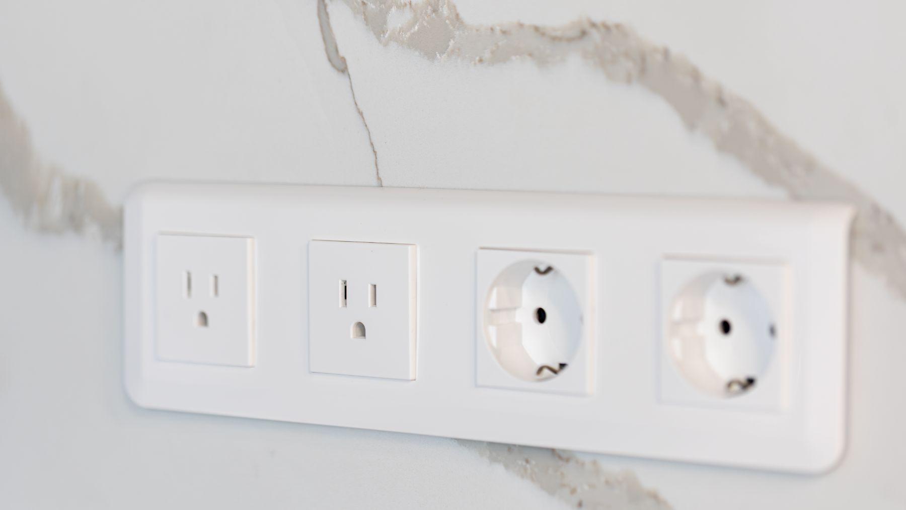 Seguridad y normativa en enchufes modulares