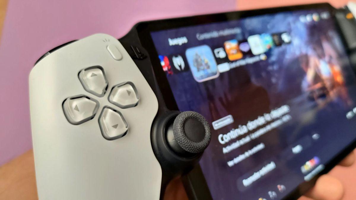 Foto de PlayStation Portal en uso
