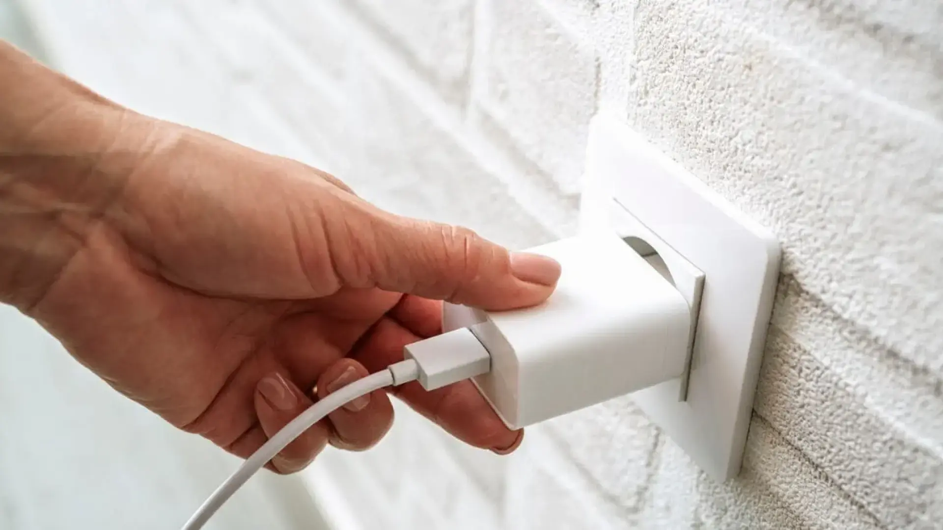 Tipos de conectores en cargadores Tipos de conectores en cargadores