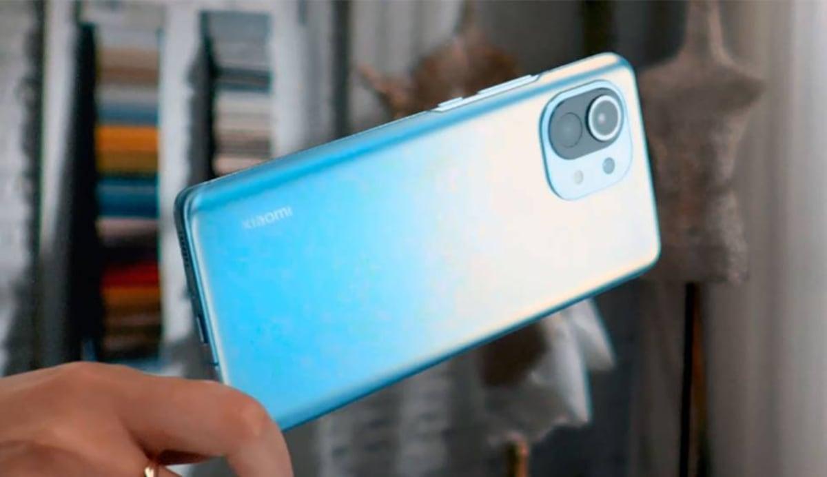 actualizaciones android en distintos móviles