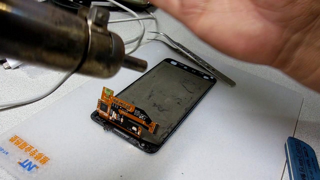 limpiar pegamento cerca de botones del móvil