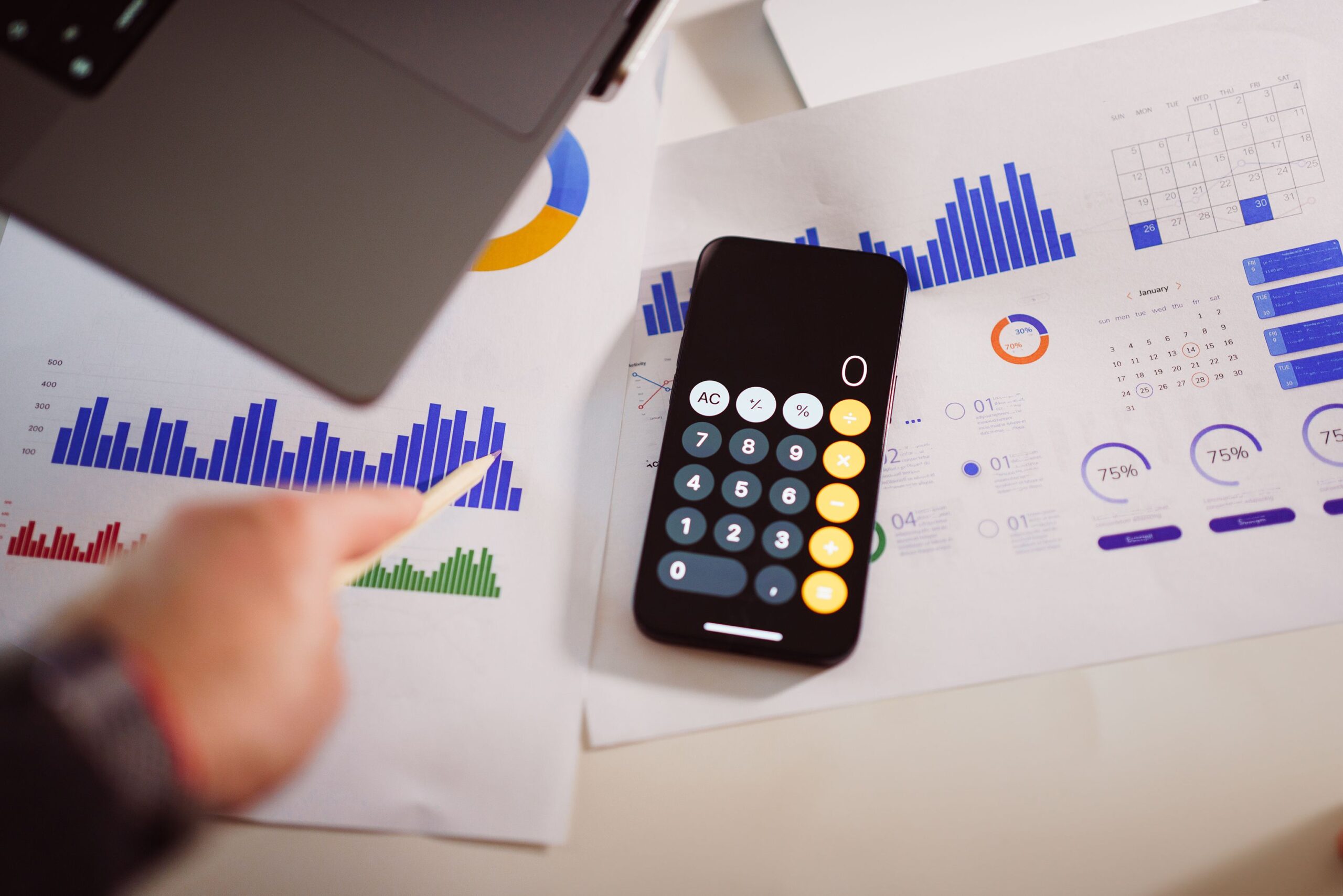 Automatización de informes financieros con Gemini