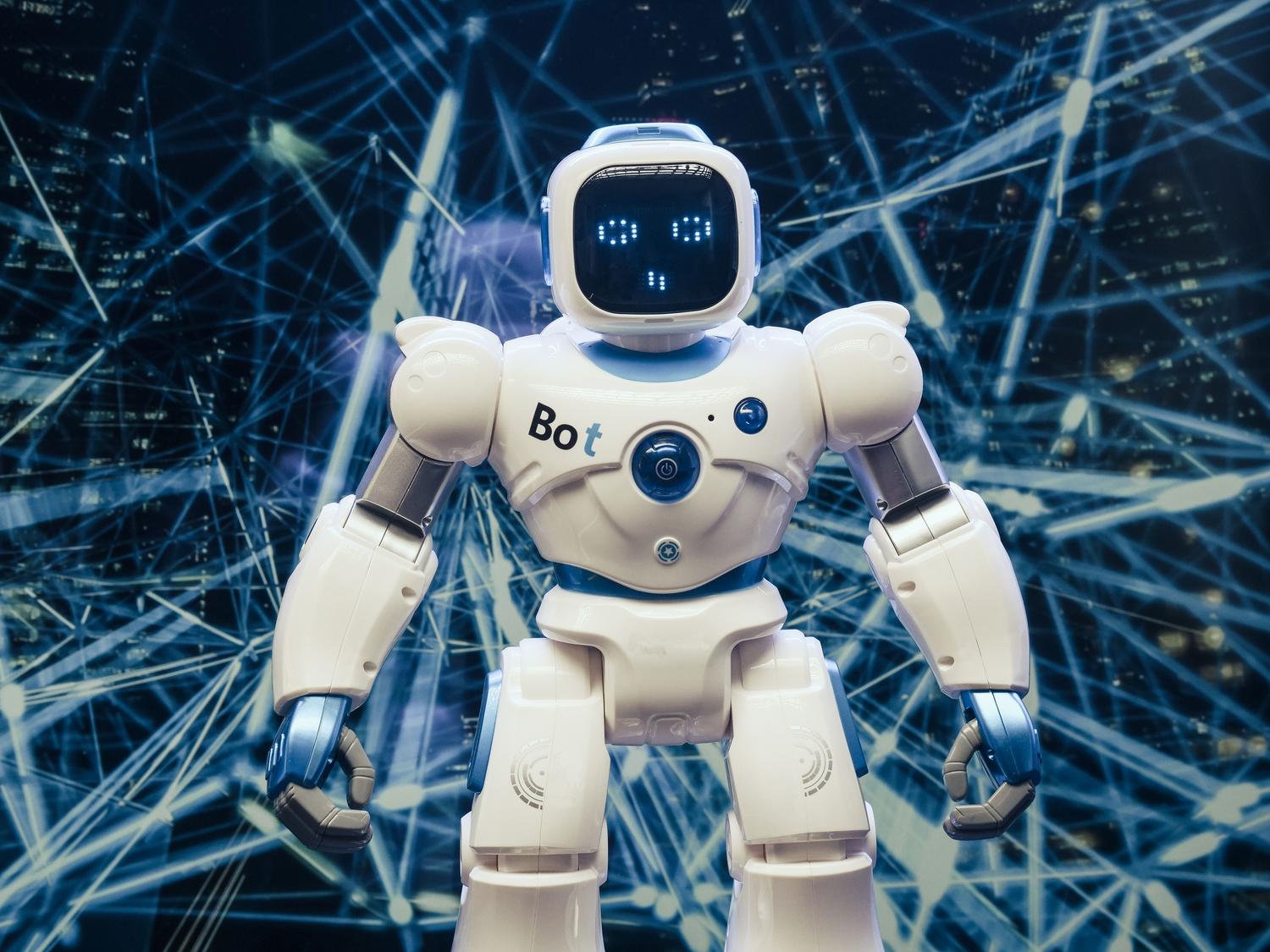 Humanoid robot symbolizing AI automation and intelligent agents in the fintech and banking sector